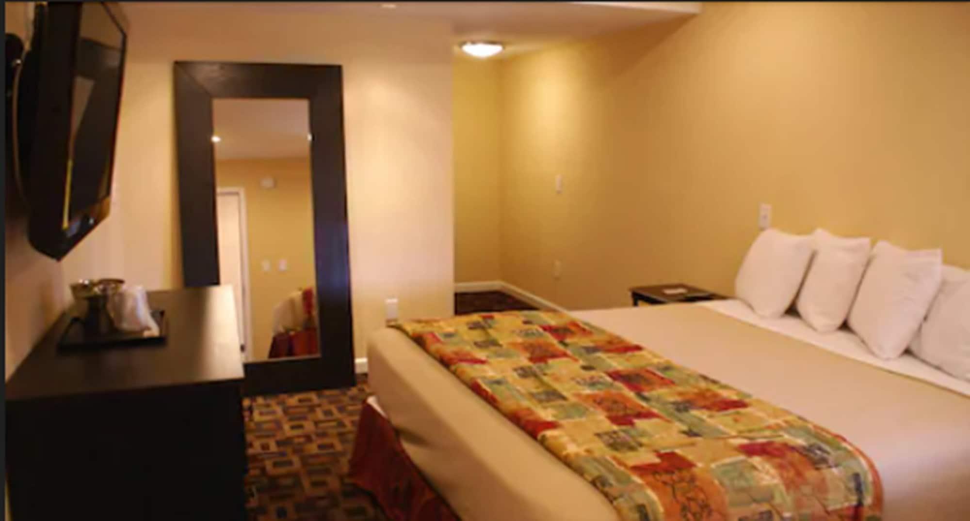 Relax Inn & Suites El Cajon Exterior photo